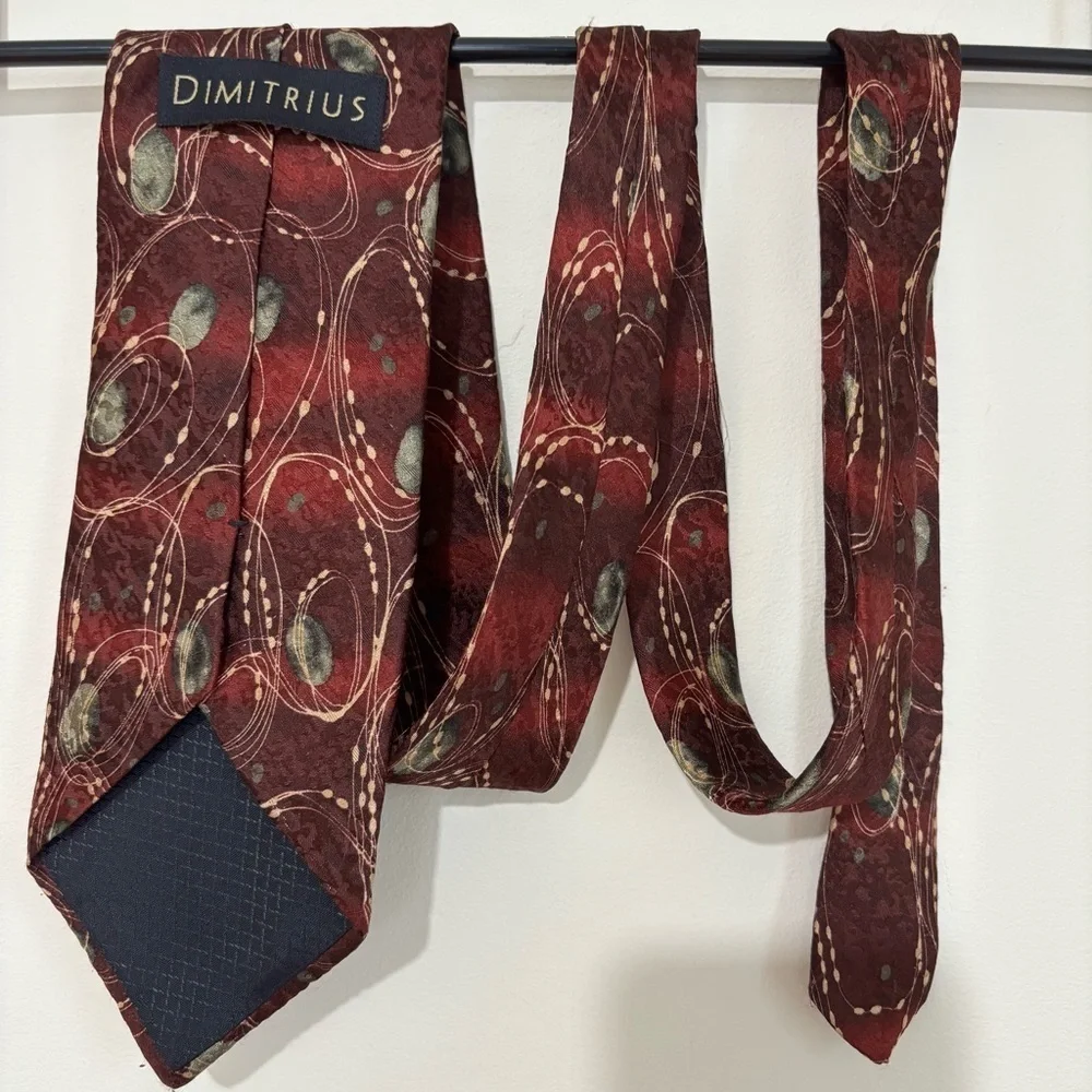 DIMITRIUS Vintage Burgundy 100% silk art deco swirls brocade Neck Tie